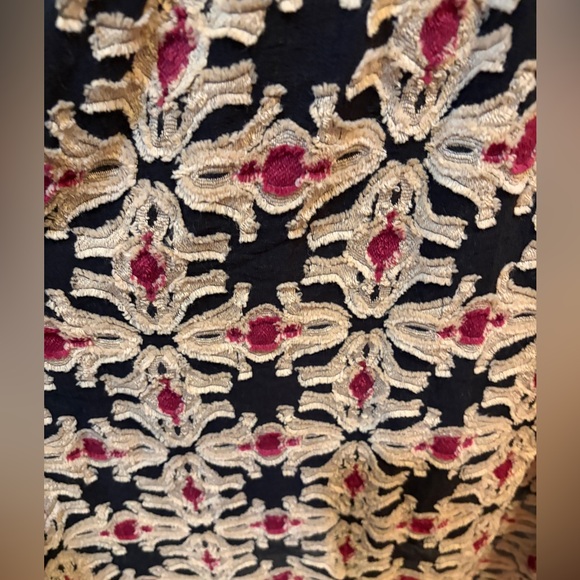 Floral Embroidered Dress - Picture 2 of 4